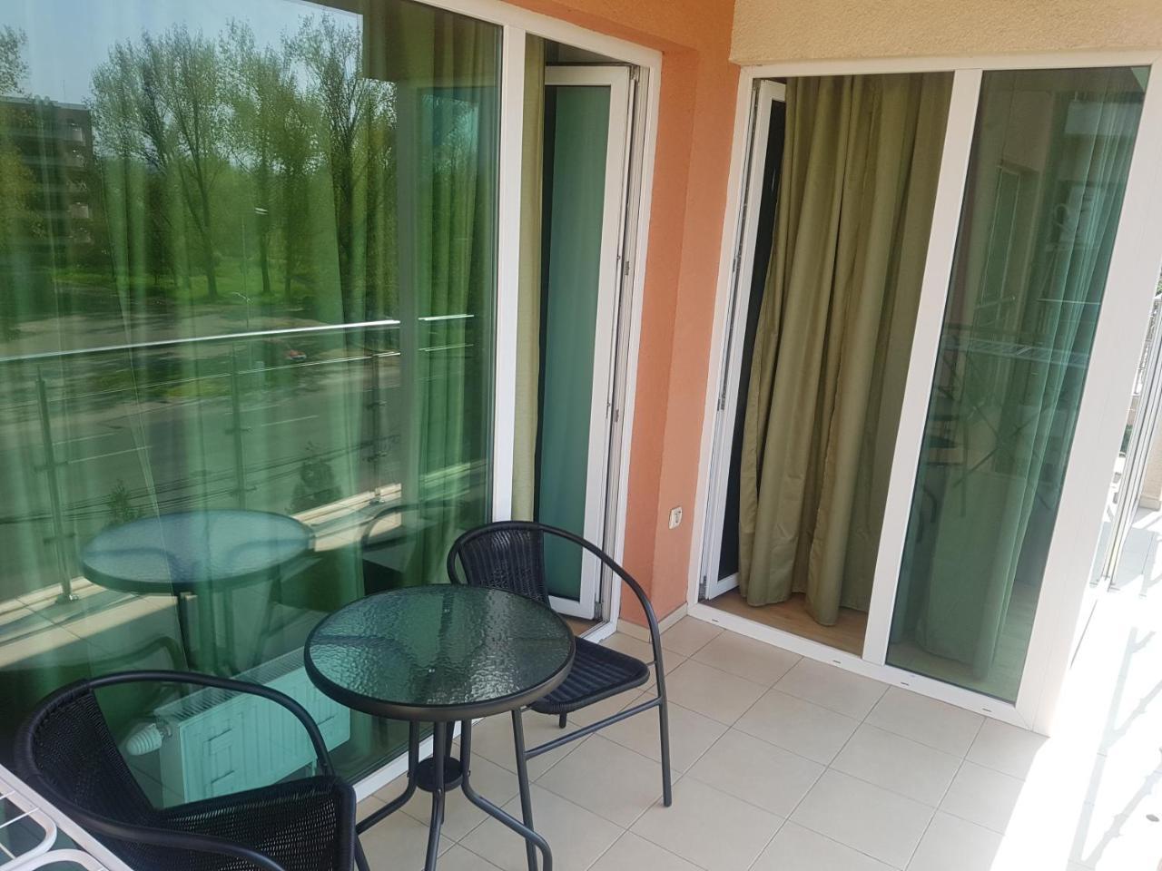 Апартаменты Apartament Мамая Экстерьер фото