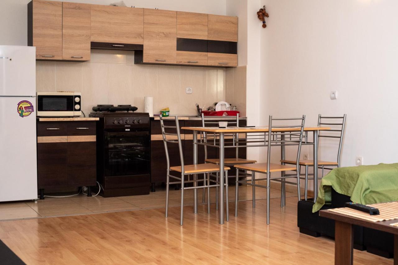 Апартаменты Apartament Мамая Экстерьер фото
